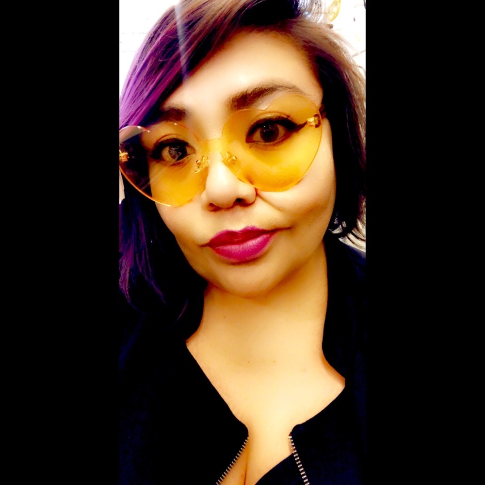 Meet your Posher, Melissa